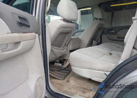 2007 GMC Yukon Sle z USA, uszkodzony, nr VIN 1GKFC13CX7J377313